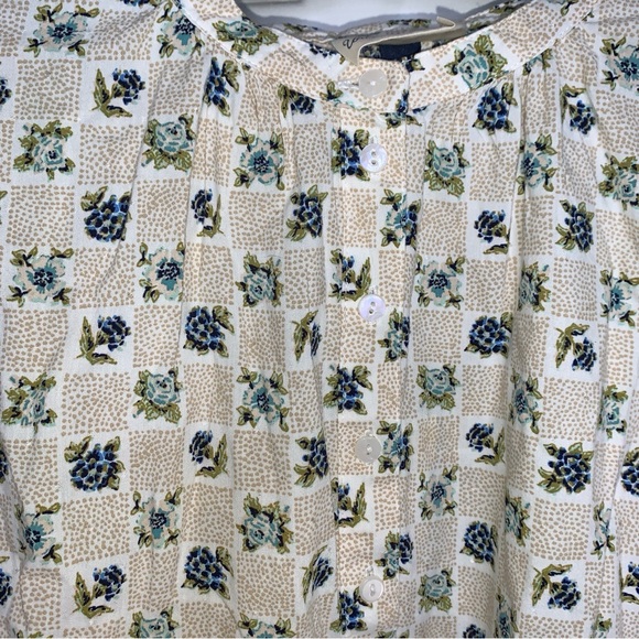Universal Thread Womens Size XL Cream Floral Checkered Poet Blouse Half Button - Picture 8 of 11
